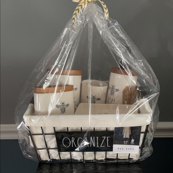 Rae Dunn Complete Bathroom Set